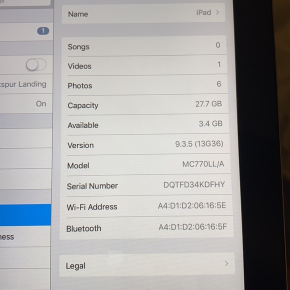 Apple iPad 2 model A1395 unlocked 32GB - Picture 3 of 3